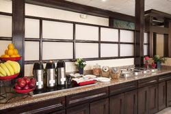 Ramada by Wyndham Newark - Wilmington