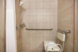 Ramada by Wyndham Newark - Wilmington