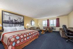 Super 8 by Wyndham Franklin/Middletown Area