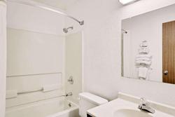 Super 8 by Wyndham Newburgh/West Point Intl Airpt