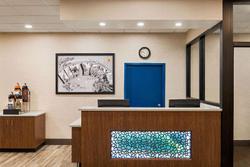 Super 8 by Wyndham Liverpool/Syracuse North Arpt