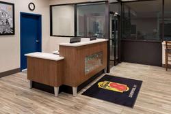 Super 8 by Wyndham Liverpool/Syracuse North Arpt