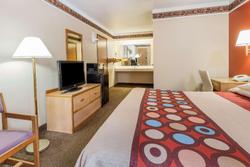 Super 8 by Wyndham Mount Vernon TX