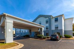 Super 8 by Wyndham La Grange KY