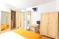 Ten Hostel