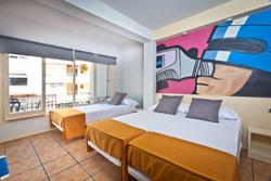 Ten Hostel