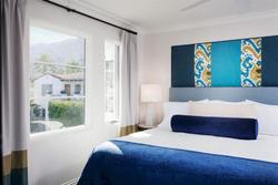Triada Palm Springs, Autograph Collection