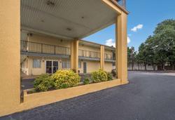 Econo Lodge Thomaston Area