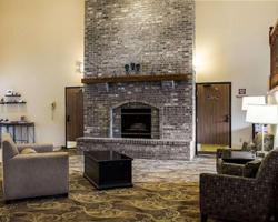 Quality Suites Near West Acres