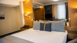 Tan Hotel