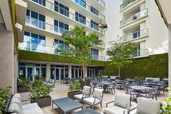 Costa Hollywood Beach Resort