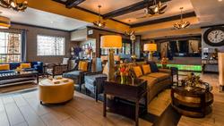 BEST WESTERN PLUS Emerald Inn & Suites