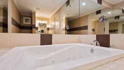 BEST WESTERN PLUS Poconos Hotel