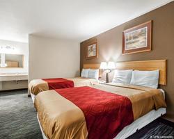 Econo Lodge Inn & Suites Dyersburg