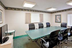 Quality Inn & Suites Warren - Detroit