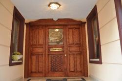 Aruna Hotel