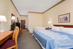 Days Inn by Wyndham West Liberty