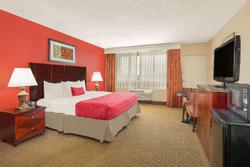 Ramada Plaza by Wyndham Fayetteville Fort Bragg 