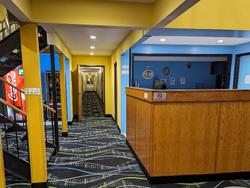 Super 8 by Wyndham Staunton