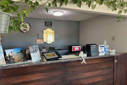 Super 8 by Wyndham Perry IA