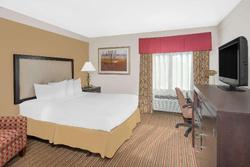Baymont by Wyndham Litchfield