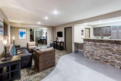 Super 8 by Wyndham Spirit Lake