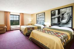 Super 8 by Wyndham Lamar