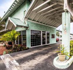 Econo Lodge Cocoa Beach near the Port