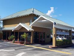 Econo Lodge Cocoa Beach near the Port