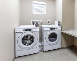 Comfort Suites West Omaha