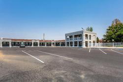 Econo Lodge Inn & Suites Santa Rosa