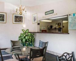 Rodeway Inn Findlay Area