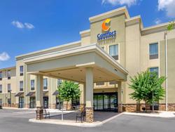 Comfort Inn & Suites Lynchburg Area