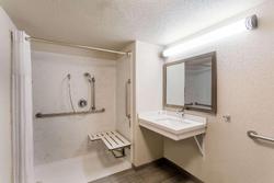 Days Inn by Wyndham Fresno Yosemite Area