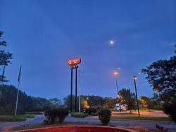 Howard Johnson by Wyndham Merrillville