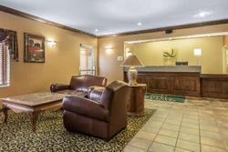 Comfort Inn & Suites Emporia Area