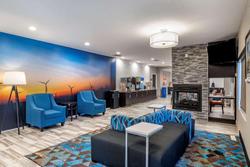 Comfort Inn & Suites Emporia Area