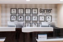 Quality Inn & Suites Victoria East