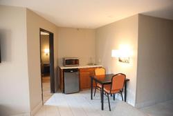 Super 8 by Wyndham Portsmouth