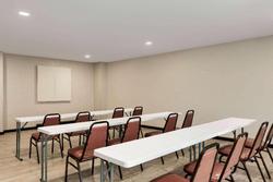 Days Inn by Wyndham Hillsboro