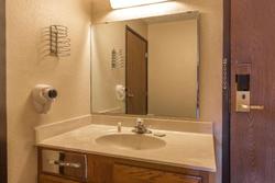 Super 8 by Wyndham Hartford WI