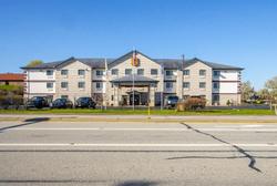 Super 8 by Wyndham Uniontown PA