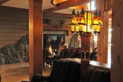 Old Faithful Snow Lodge