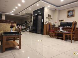 Magnaura House Hotel