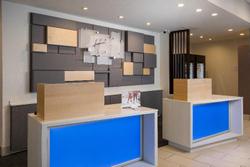 Holiday Inn Express Visalia - Sequoia National Pk