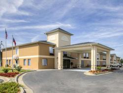 Quality Inn Fitzgerald downtown