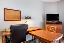 MainStay Suites Emporia