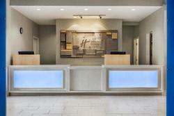 Holiday Inn Express and Suites Philadelphia Mt. La