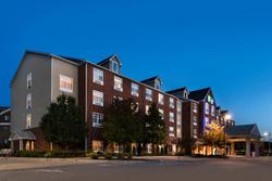 Holiday Inn Express and Suites St. Louis West O Fa