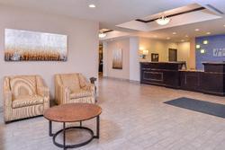 Holiday Inn Express and Suites Emporia Northwest